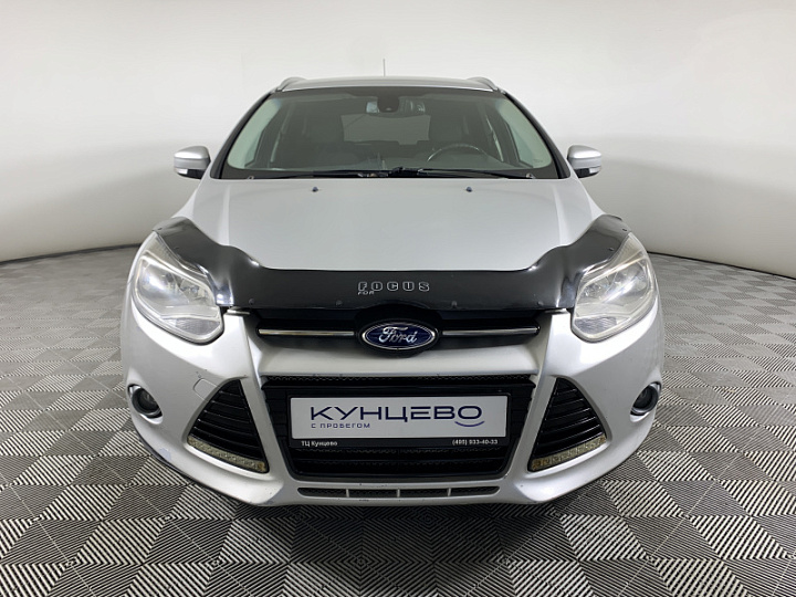 FORD Focus 1.6, 2014 года, Механика, Серебристый