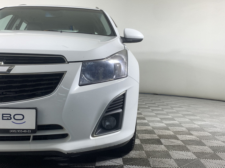Chevrolet Cruze 1.8, 2013 года, Автоматическая, Белый