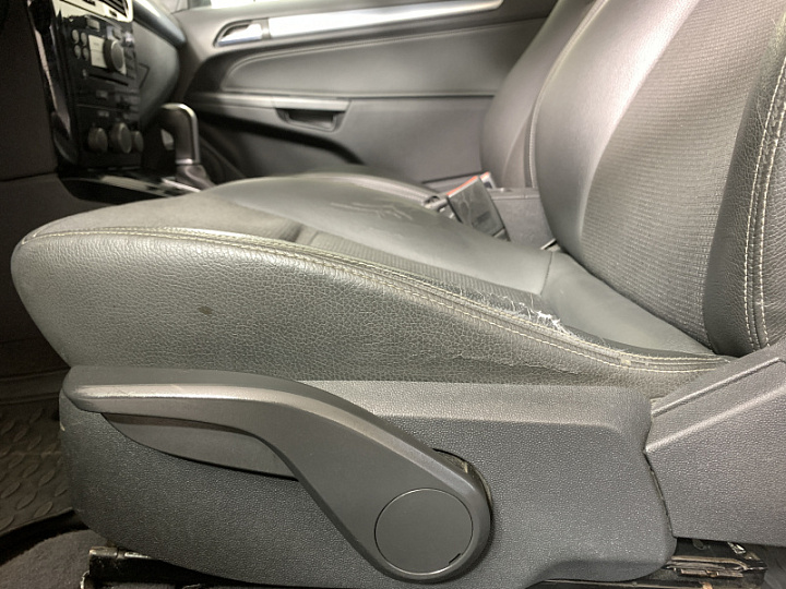 OPEL Astra 1.8, 2008 года, Автоматическая, СЕРЫЙ