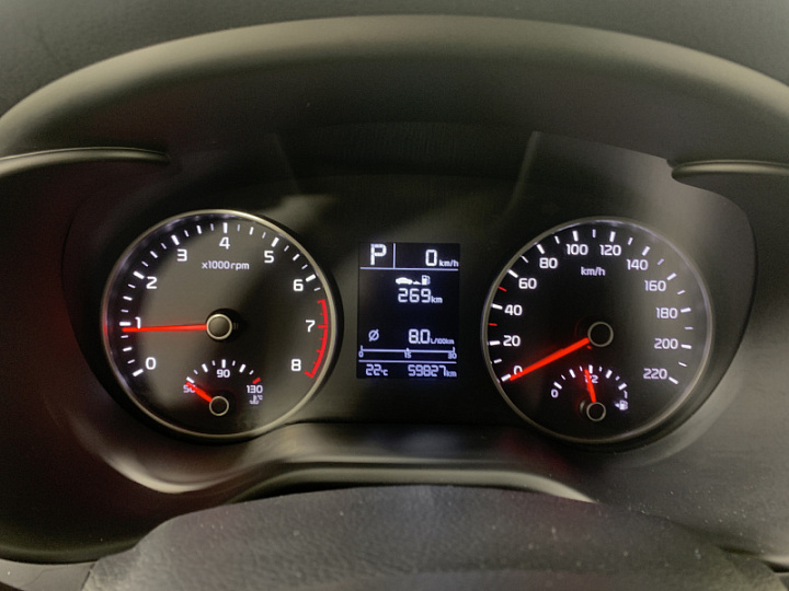 KIA Rio 1.6, 2018 года, Автоматическая, БЕЖЕВЫЙ