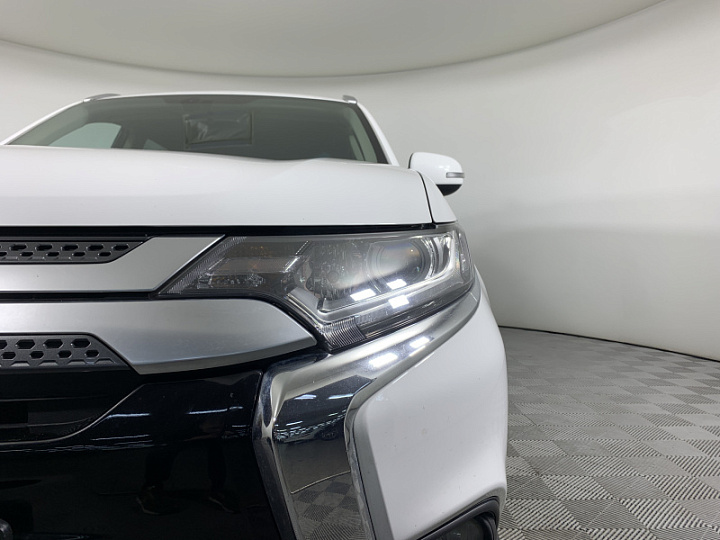 MITSUBISHI Outlander 2, 2019 года, Вариатор, БЕЛЫЙ