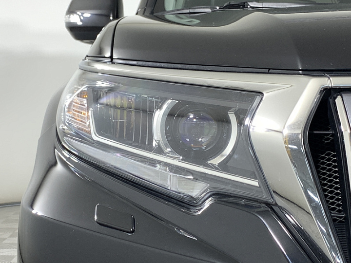 TOYOTA Land Cruiser Prado 4, 2018 года, Автоматическая, ЧЕРНЫЙ