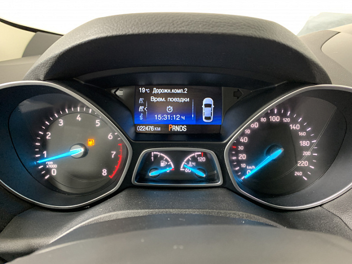 FORD Kuga 2.5, 2018 года, Автоматическая, Серебристый