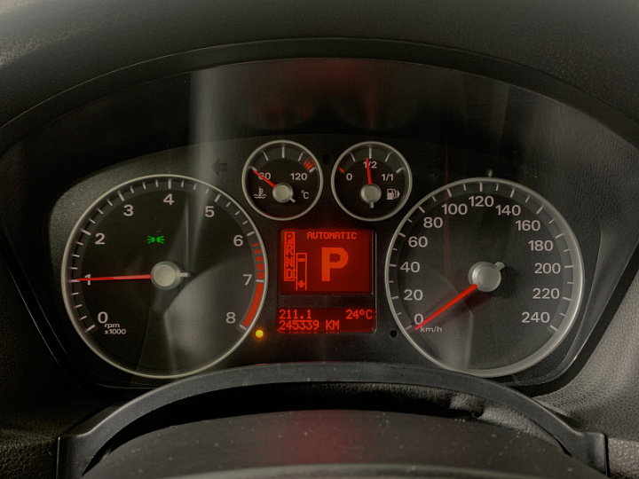 FORD Focus 1.6, 2007 года, Автоматическая, Серебристый