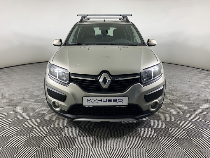 Renault Sandero 1.6, 2016 года, Механика, Бежевый