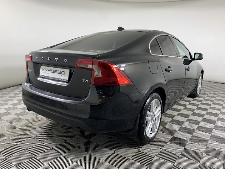 Volvo S60 1.6, 2012 года, Робот, ЧЕРНЫЙ