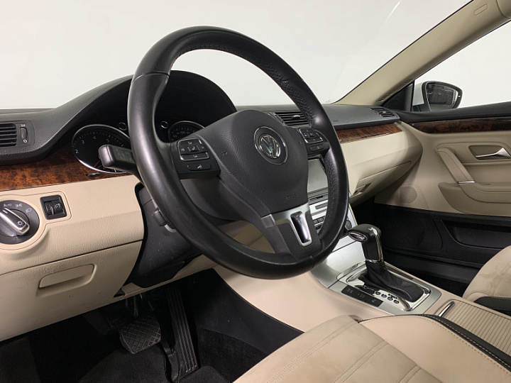 VOLKSWAGEN Passat CC 1.8, 2010 года, Робот, БЕЛЫЙ