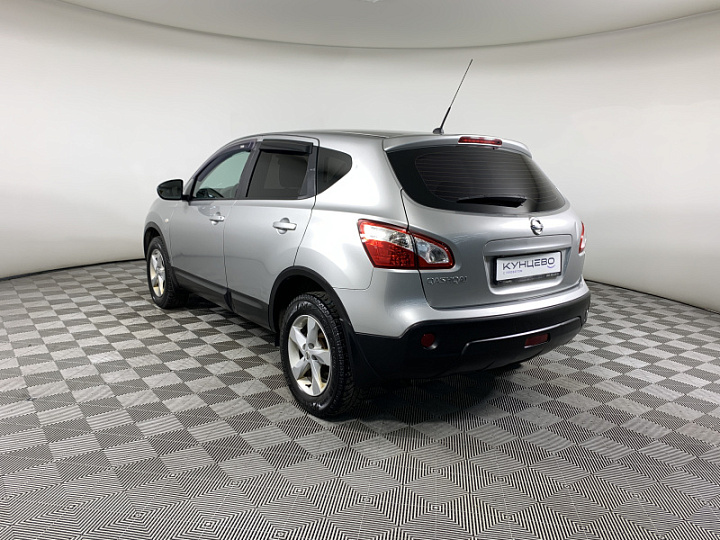 NISSAN Qashqai 1.6, 2012 года, Вариатор, Серебристый