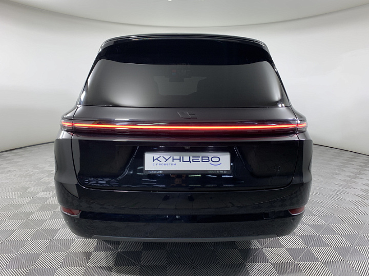 Li Auto L9 1.5, 2023 года, Автоматическая, ЧЕРНЫЙ