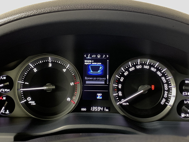 Toyota Land Cruiser 200 4.461, 2019 года, atm6, Белый
