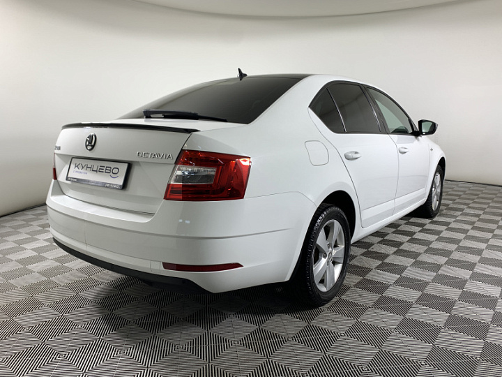 SKODA Octavia 1.8, 2019 года, Робот, БЕЛЫЙ