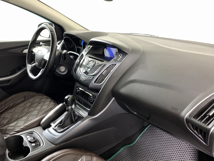 FORD Focus 1.6, 2012 года, Механика, ТЕМНО-СИНИЙ