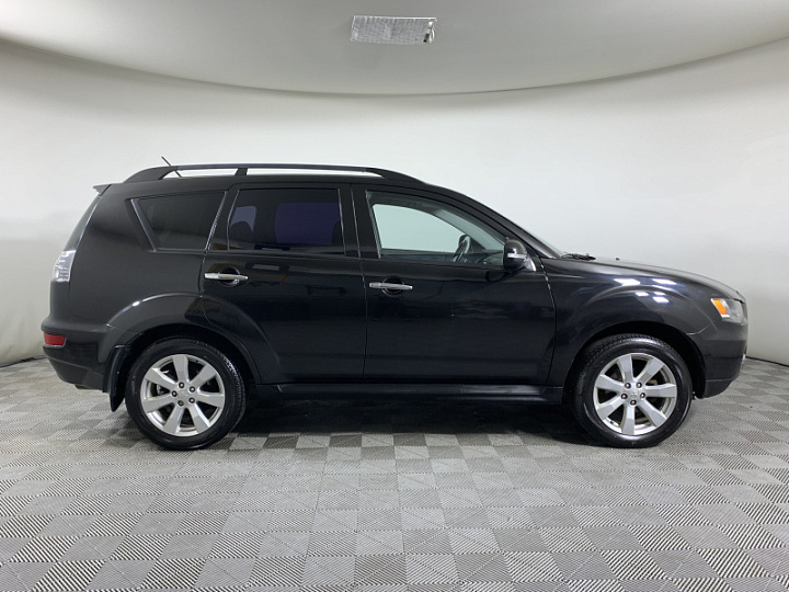 MITSUBISHI Outlander 2.4, 2012 года, Вариатор, ЧЕРНЫЙ