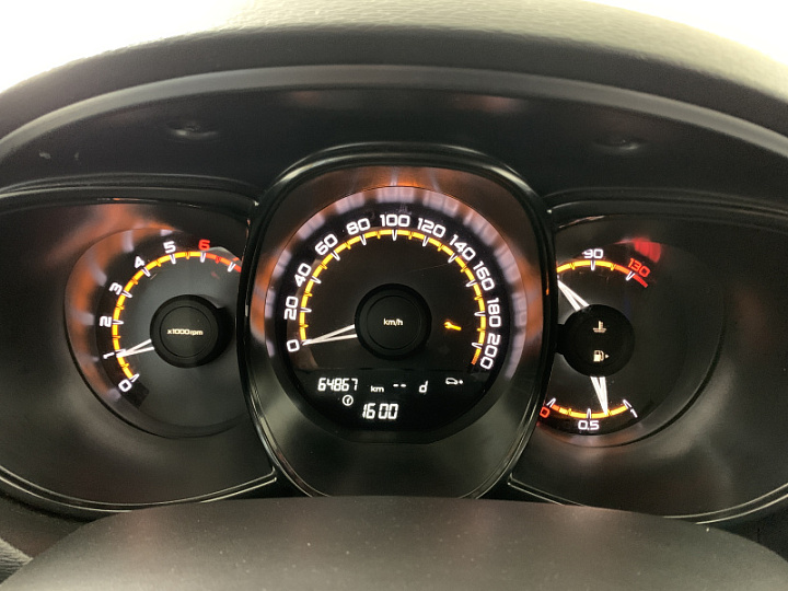 Lada Vesta 1.6, 2020 года, Механика, ЧЕРНЫЙ