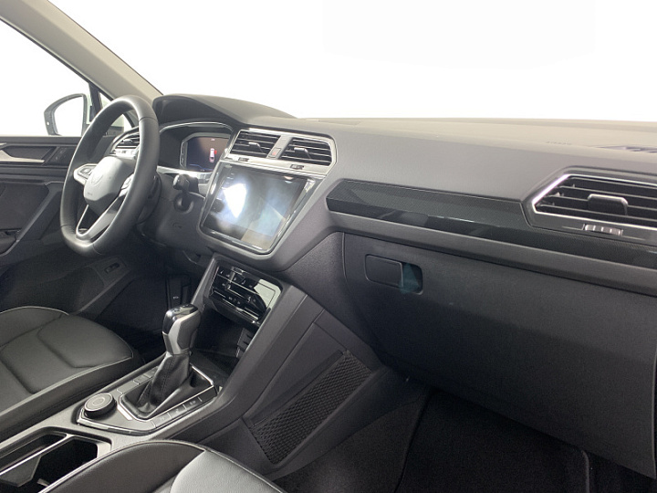 VOLKSWAGEN Tiguan 2, 2022 года, Робот, БЕЛЫЙ