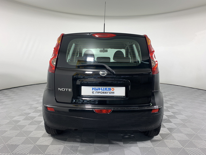 NISSAN Note 1.4, 2011 года, Механика, ЧЕРНЫЙ
