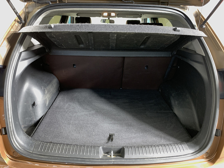 HYUNDAI Creta 2, 2017 года, Автоматическая, КОРИЧНЕВЫЙ