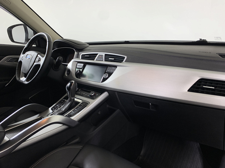 GEELY Atlas 2.4, 2019 года, Автоматическая, БЕЛЫЙ