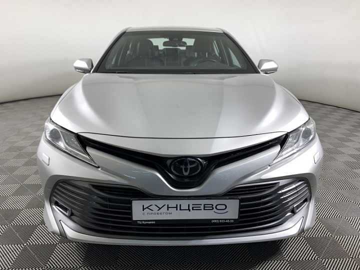 TOYOTA Camry 3.5, 2019 года, Автоматическая, Серебристый металлик