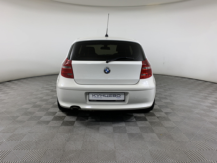 BMW 1 серии 2, 2010 года, Автоматическая, БЕЛЫЙ