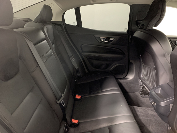 VOLVO S60 2, 2019 года, Автоматическая, КОРИЧНЕВЫЙ