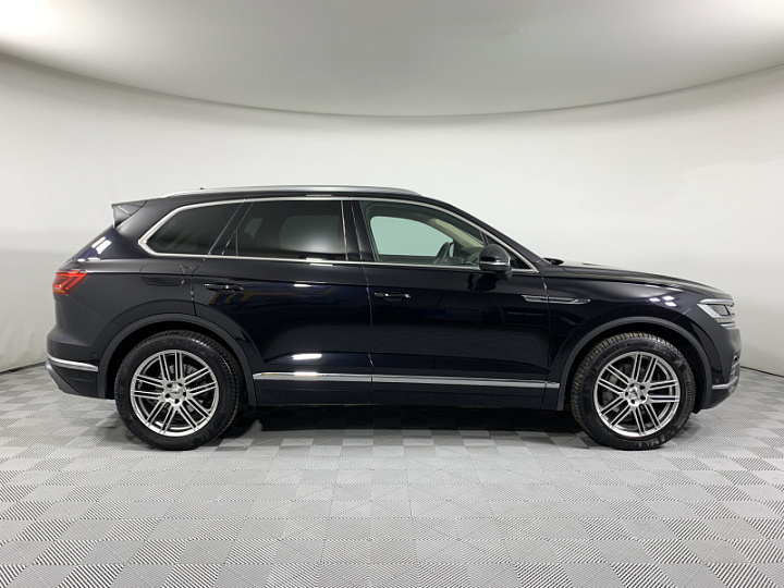 VOLKSWAGEN Touareg 2, 2020 года, Автоматическая, ЧЕРНЫЙ