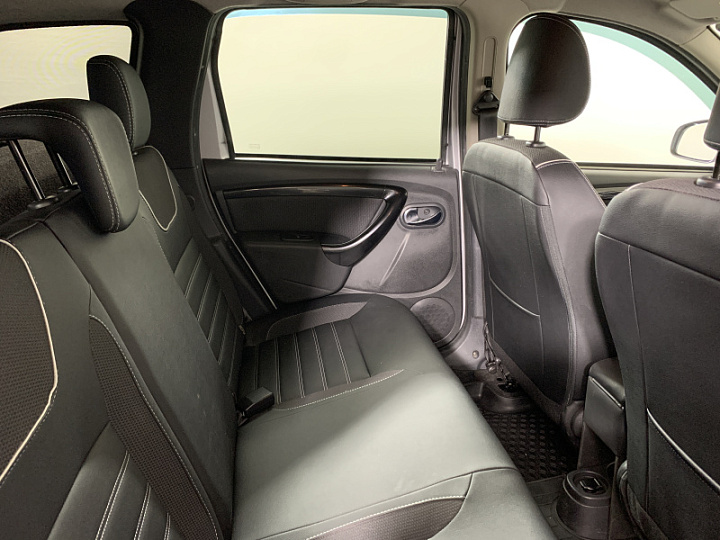 RENAULT Duster 2, 2019 года, Автоматическая, Серебристо-желтый