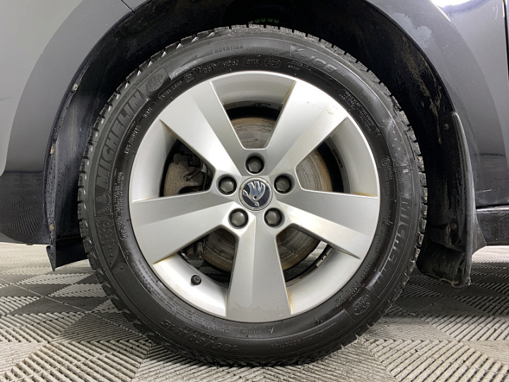 SKODA Rapid 1.6, 2016 года, Автоматическая, ЧЕРНЫЙ