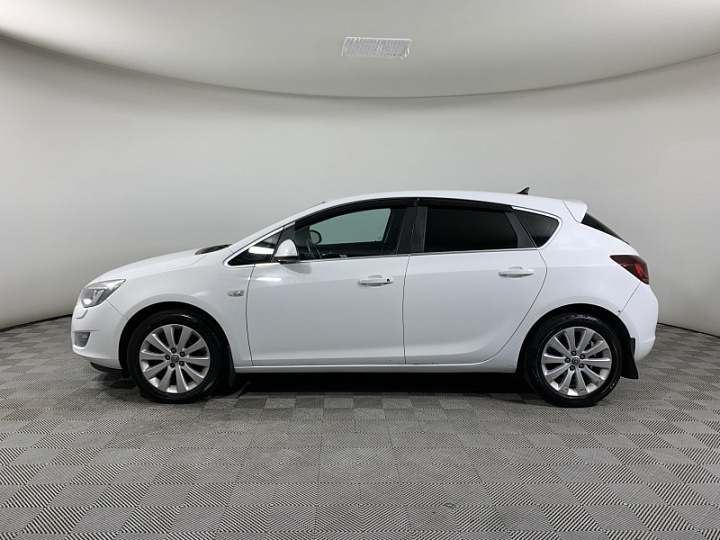 OPEL Astra 1.6, 2011 года, Механика, БЕЛЫЙ