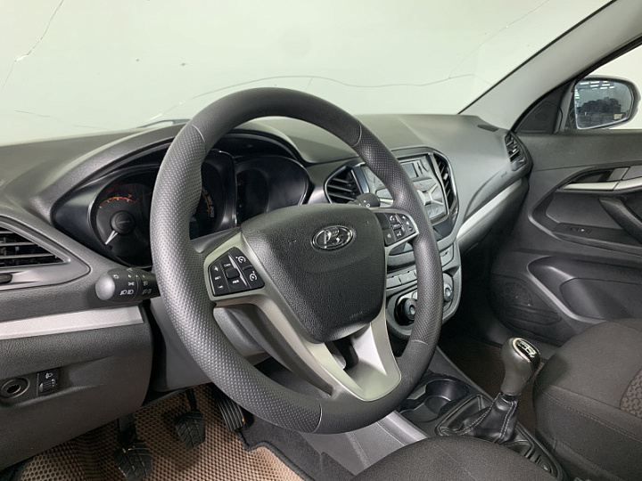 Lada Vesta 1.8, 2018 года, Механика, КОРИЧНЕВЫЙ