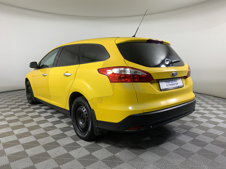 FORD Focus 1.6, 2015 года, Механика, ЖЕЛТЫЙ