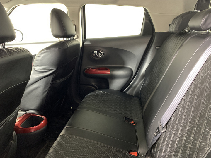 NISSAN Juke 1.6, 2012 года, Вариатор, БЕЛЫЙ