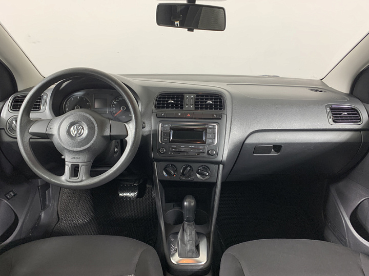 VOLKSWAGEN Polo 1.6, 2013 года, Автоматическая, ЧЕРНЫЙ