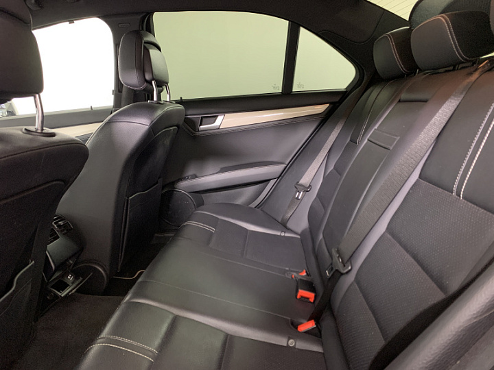 MERCEDES-BENZ C-Класс 180 1.8, 2012 года, Автоматическая, БЕЛЫЙ