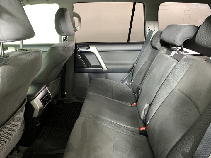 TOYOTA Land Cruiser Prado 3, 2013 года, Автоматическая, ЧЕРНЫЙ