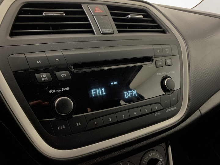 SUZUKI SX4 1.6, 2014 года, Вариатор, Серебристый