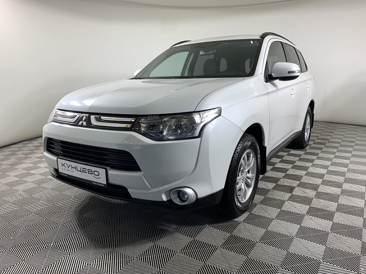 MITSUBISHI Outlander 2, 2013 года, Вариатор, БЕЛЫЙ
