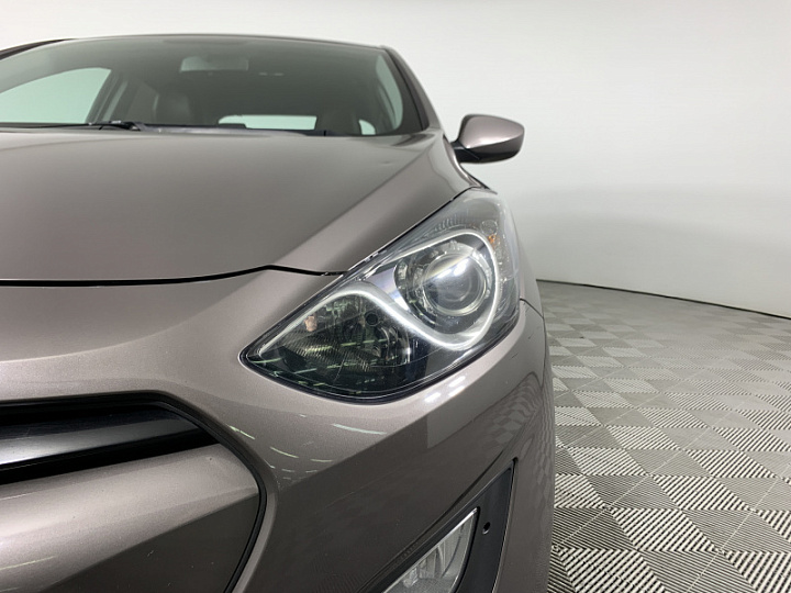 HYUNDAI i30 1.6, 2013 года, Автоматическая, КОРИЧНЕВЫЙ
