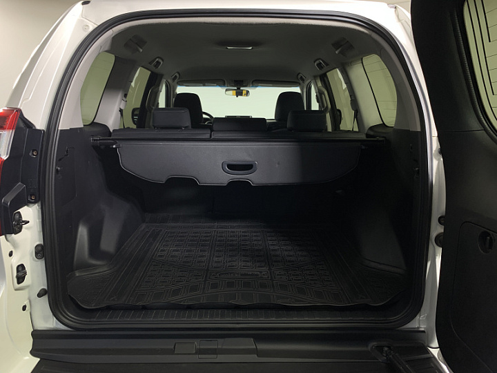 TOYOTA Land Cruiser Prado 2.8, 2017 года, Автоматическая, БЕЛЫЙ