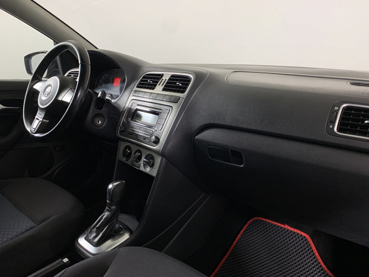VOLKSWAGEN Polo 1.6, 2013 года, Автоматическая, ЧЕРНЫЙ