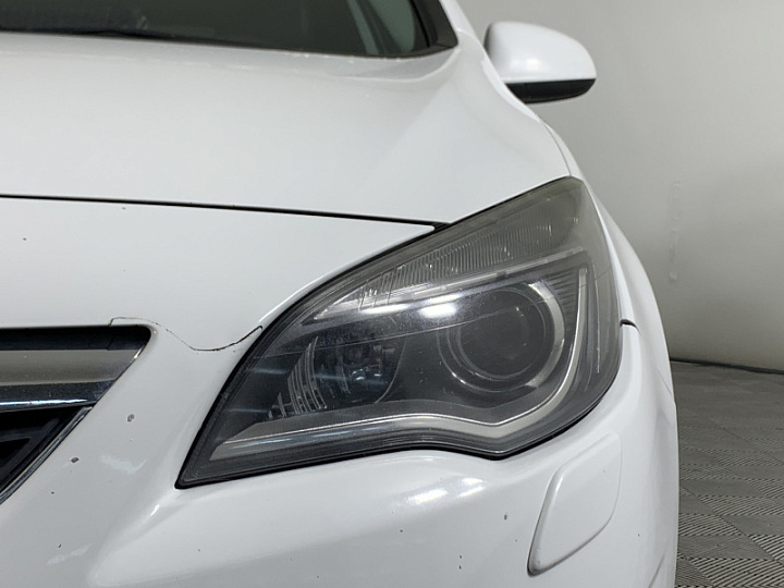 OPEL Astra 1.6, 2011 года, Механика, БЕЛЫЙ