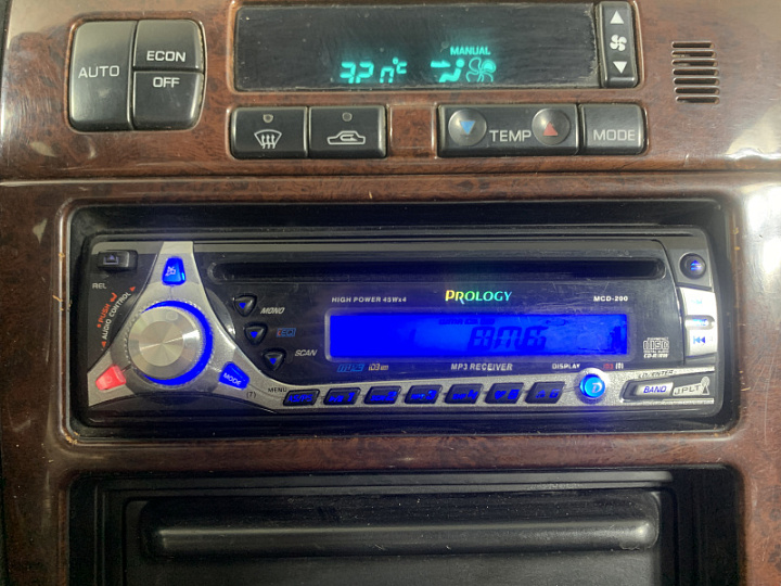 NISSAN Maxima 2, 1999 года, Механика, ЗЕЛЕНЫЙ