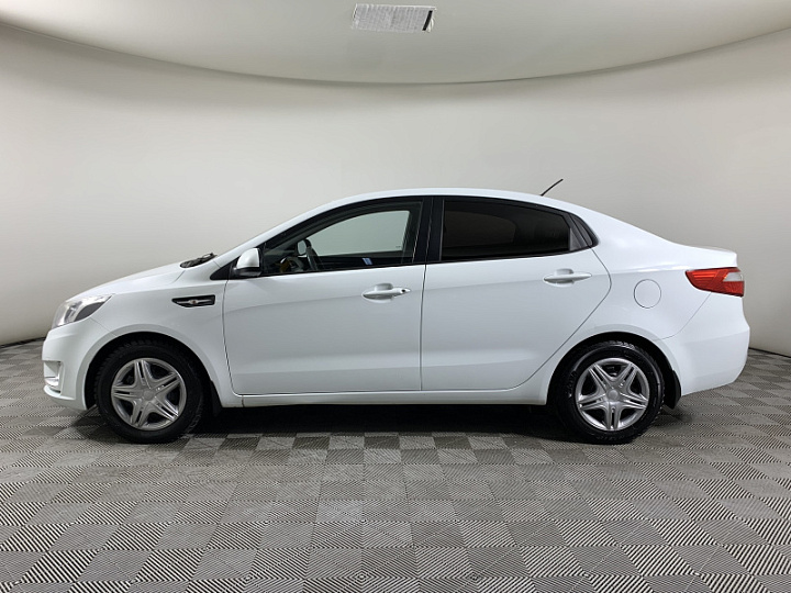 KIA Rio 1.6, 2013 года, Автоматическая, БЕЛЫЙ