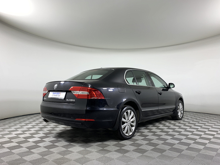 SKODA Superb 1.8, 2015 года, Робот, ЧЕРНЫЙ