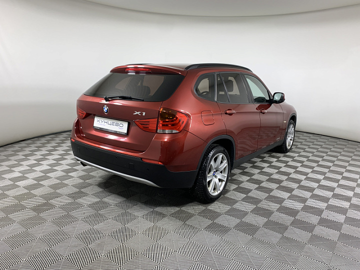 BMW X1 2, 2012 года, Автоматическая, КРАСНЫЙ