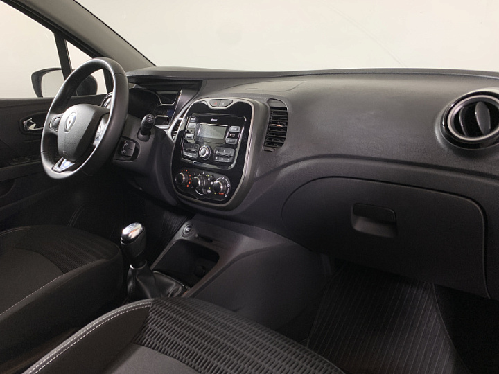 RENAULT Kaptur 1.6, 2019 года, Механика, ТЕМНО-СЕРЫЙ