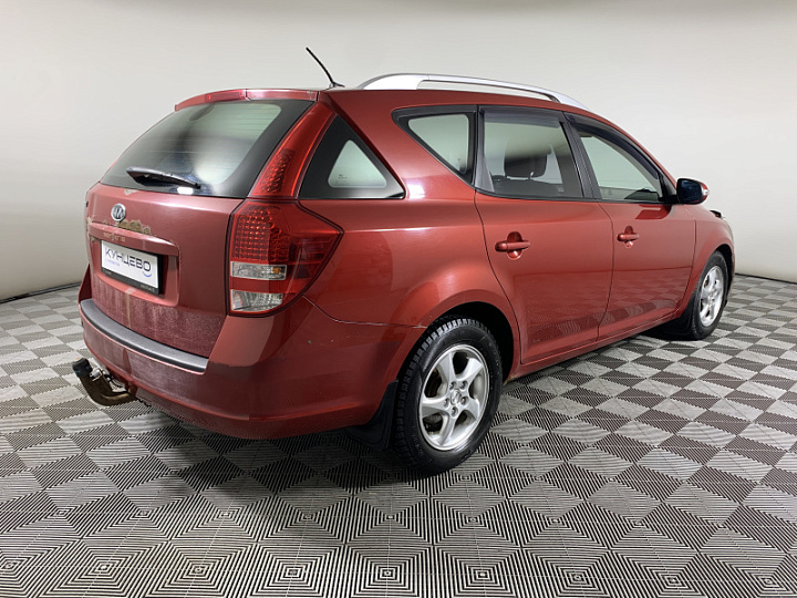 KIA Ceed 1.6, 2011 года, Механика, КРАСНЫЙ
