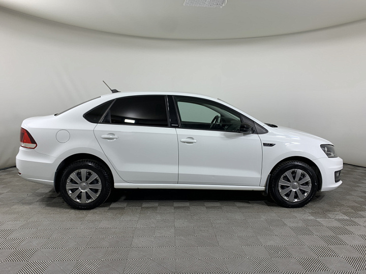 VOLKSWAGEN Polo 1.6, 2017 года, Механика, БЕЛЫЙ