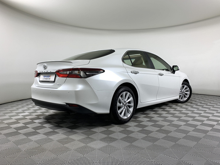 TOYOTA Camry 2.5, 2022 года, Автоматическая, БЕЛЫЙ