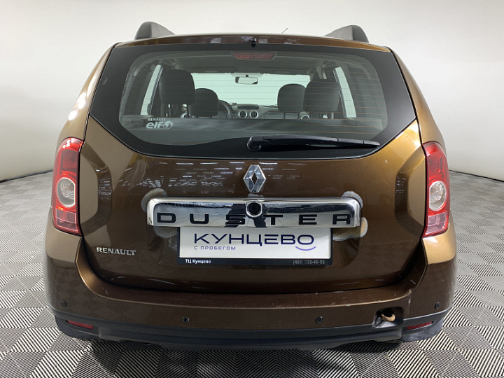 Renault Duster 1.6, 2013 года, Механика, Коричневый
